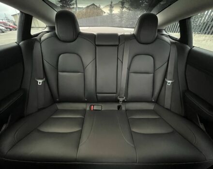 Черный Тесла Модель 3, объемом двигателя 0 л и пробегом 85 тыс. км за 19999 $, фото 12 на Automoto.ua