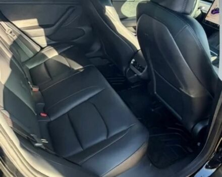 Черный Тесла Модель 3, объемом двигателя 0 л и пробегом 15 тыс. км за 15000 $, фото 3 на Automoto.ua