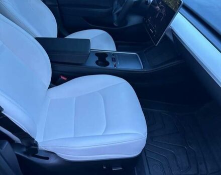 Черный Тесла Модель 3, объемом двигателя 0 л и пробегом 22 тыс. км за 22800 $, фото 37 на Automoto.ua