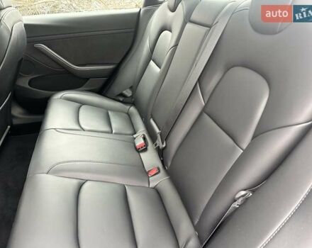 Черный Тесла Модель 3, объемом двигателя 0 л и пробегом 17 тыс. км за 22200 $, фото 23 на Automoto.ua