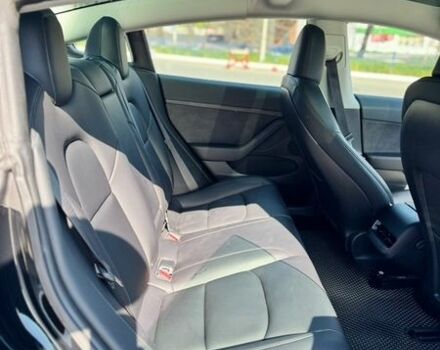 Чорний Тесла Модель 3, об'ємом двигуна 0 л та пробігом 92 тис. км за 23500 $, фото 9 на Automoto.ua