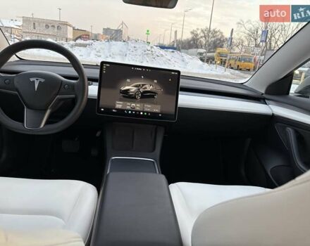 Черный Тесла Модель 3, объемом двигателя 0 л и пробегом 33 тыс. км за 20000 $, фото 15 на Automoto.ua