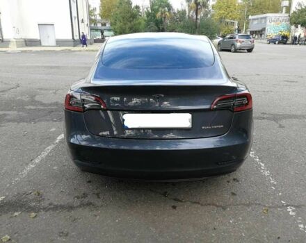Чорний Тесла Модель 3, об'ємом двигуна 0 л та пробігом 27 тис. км за 14800 $, фото 4 на Automoto.ua