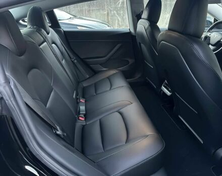 Черный Тесла Модель 3, объемом двигателя 0 л и пробегом 13 тыс. км за 10600 $, фото 14 на Automoto.ua