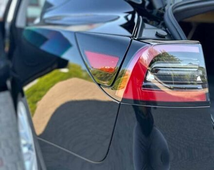 Черный Тесла Модель 3, объемом двигателя 0 л и пробегом 22 тыс. км за 22800 $, фото 81 на Automoto.ua