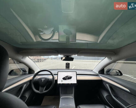 Черный Тесла Модель 3, объемом двигателя 0 л и пробегом 85 тыс. км за 19999 $, фото 48 на Automoto.ua