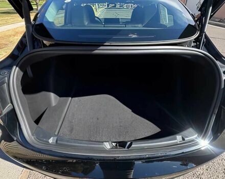 Чорний Тесла Модель 3, об'ємом двигуна 0 л та пробігом 23 тис. км за 14000 $, фото 13 на Automoto.ua