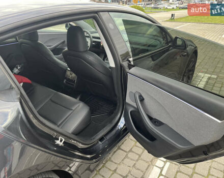 Черный Тесла Модель 3, объемом двигателя 0 л и пробегом 24 тыс. км за 26900 $, фото 10 на Automoto.ua