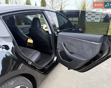 Черный Тесла Модель 3, объемом двигателя 0 л и пробегом 13 тыс. км за 31500 $, фото 34 на Automoto.ua