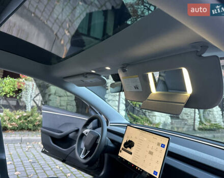 Чорний Тесла Модель 3, об'ємом двигуна 0 л та пробігом 22 тис. км за 29900 $, фото 6 на Automoto.ua