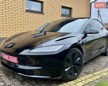 Тесла Модель 3 2024 у Олевске на Automoto.ua Чорний Тесла Модель 3, об'ємом двигуна 0 л та пробігом 15 тис. км за 31499 $, фото 9 на Automoto.ua