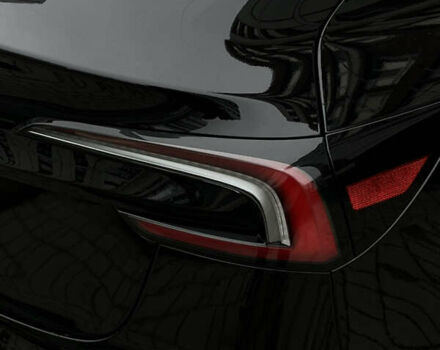 Чорний Тесла Модель 3, об'ємом двигуна 0 л та пробігом 18 тис. км за 28400 $, фото 10 на Automoto.ua