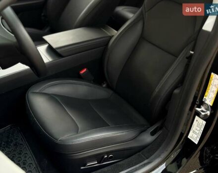 Черный Тесла Модель 3, объемом двигателя 0 л и пробегом 15 тыс. км за 32000 $, фото 12 на Automoto.ua