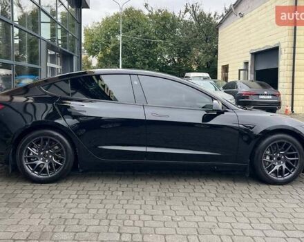 Тесла Модель 3 2024 у Івано-Франківську на Automoto.ua Чорний Тесла Модель 3, об'ємом двигуна 0 л та пробігом 17 тис. км за 30400 $, фото 7 на Automoto.ua