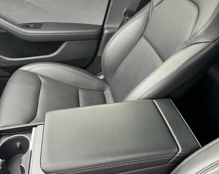 Черный Тесла Модель 3, объемом двигателя 0 л и пробегом 13 тыс. км за 25000 $, фото 23 на Automoto.ua