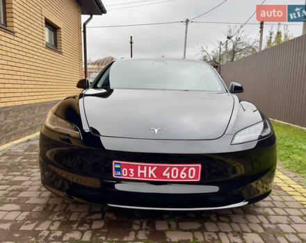 Тесла Модель 3 2024 у Олевске на Automoto.ua Чорний Тесла Модель 3, об'ємом двигуна 0 л та пробігом 15 тис. км за 31499 $, фото 14 на Automoto.ua