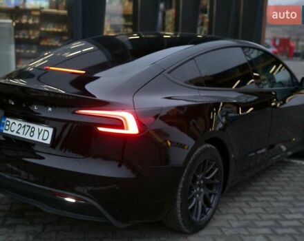 Черный Тесла Модель 3, объемом двигателя 0 л и пробегом 4 тыс. км за 28500 $, фото 4 на Automoto.ua