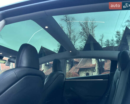 Чорний Тесла Модель 3, об'ємом двигуна 0 л та пробігом 22 тис. км за 29900 $, фото 5 на Automoto.ua