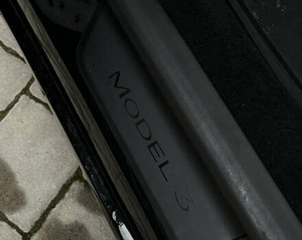 Чорний Тесла Модель 3, об'ємом двигуна 0 л та пробігом 18 тис. км за 28400 $, фото 38 на Automoto.ua