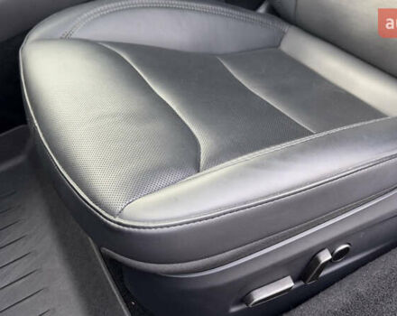 Чорний Тесла Модель 3, об'ємом двигуна 0 л та пробігом 44 тис. км за 33500 $, фото 14 на Automoto.ua