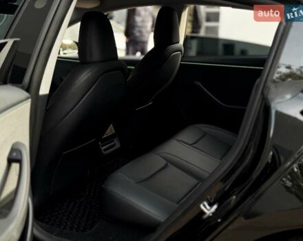 Черный Тесла Модель 3, объемом двигателя 0 л и пробегом 15 тыс. км за 32000 $, фото 14 на Automoto.ua