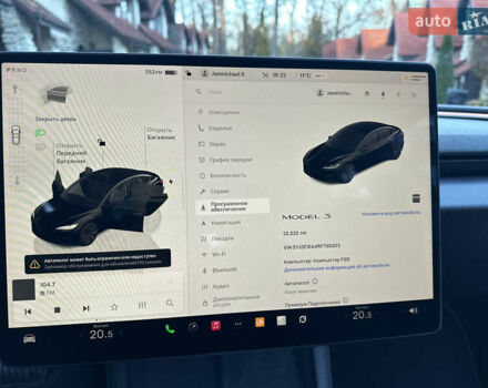 Чорний Тесла Модель 3, об'ємом двигуна 0 л та пробігом 22 тис. км за 29900 $, фото 2 на Automoto.ua