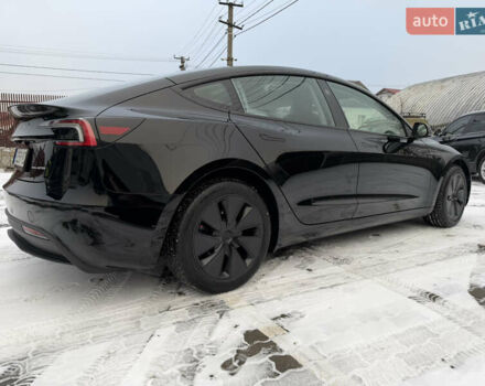 Чорний Тесла Модель 3, об'ємом двигуна 0 л та пробігом 13 тис. км за 31500 $, фото 6 на Automoto.ua