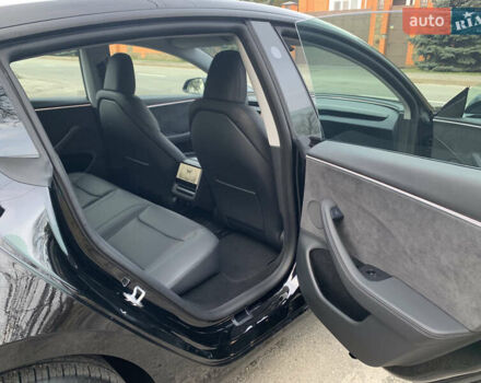 Чорний Тесла Модель 3, об'ємом двигуна 0 л та пробігом 16 тис. км за 32900 $, фото 11 на Automoto.ua