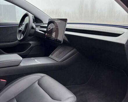 Черный Тесла Модель 3, объемом двигателя 0 л и пробегом 40 тыс. км за 29600 $, фото 6 на Automoto.ua