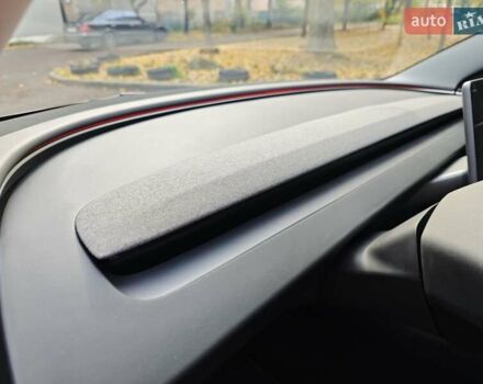 Тесла Модель 3 2024 в Киеве на Automoto.ua Черный Тесла Модель 3, объемом двигателя 0 л и пробегом 14 тыс. км за 35000 $, фото 11 на Automoto.ua