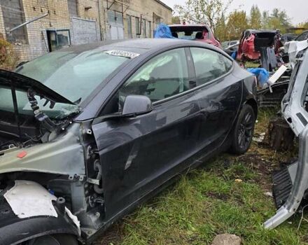Тесла Модель 3 2024 у Коростене на Automoto.ua Чорний Тесла Модель 3, об'ємом двигуна 0 л та пробігом 25 тис. км за 19800 $, фото 3 на Automoto.ua