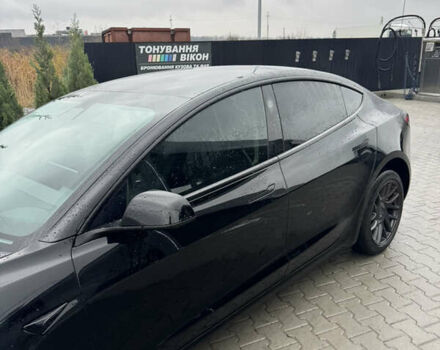 Черный Тесла Модель 3, объемом двигателя 0 л и пробегом 13 тыс. км за 25000 $, фото 28 на Automoto.ua