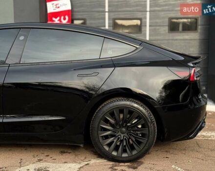 Черный Тесла Модель 3, объемом двигателя 0 л и пробегом 15 тыс. км за 32000 $, фото 6 на Automoto.ua