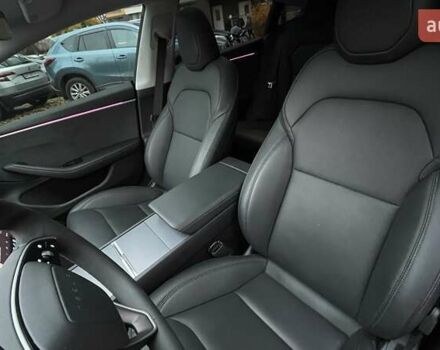 Черный Тесла Модель 3, объемом двигателя 0 л и пробегом 16 тыс. км за 33000 $, фото 29 на Automoto.ua