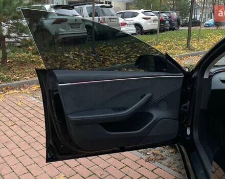 Черный Тесла Модель 3, объемом двигателя 0 л и пробегом 16 тыс. км за 33000 $, фото 23 на Automoto.ua