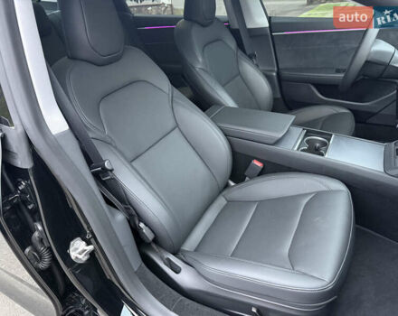 Черный Тесла Модель 3, объемом двигателя 0 л и пробегом 13 тыс. км за 31500 $, фото 33 на Automoto.ua