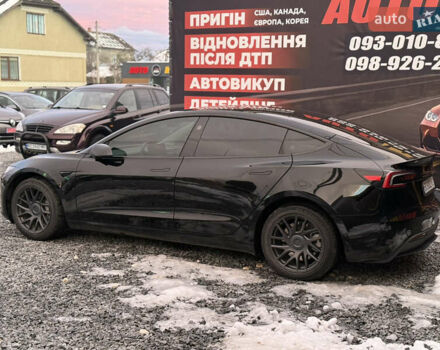 Черный Тесла Модель 3, объемом двигателя 0 л и пробегом 13 тыс. км за 27000 $, фото 5 на Automoto.ua