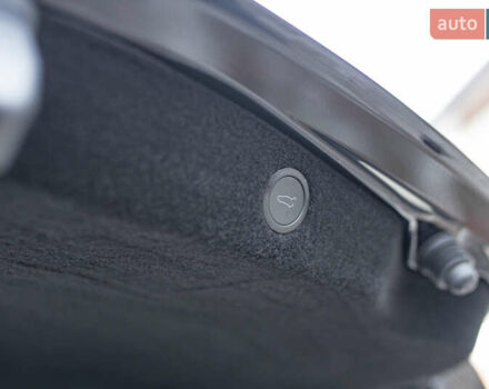 Чорний Тесла Модель 3, об'ємом двигуна 0 л та пробігом 21 тис. км за 27250 $, фото 13 на Automoto.ua