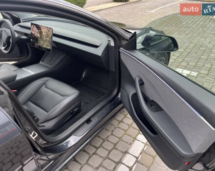 Черный Тесла Модель 3, объемом двигателя 0 л и пробегом 24 тыс. км за 26900 $, фото 8 на Automoto.ua