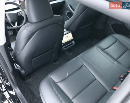 Чорний Тесла Модель 3, об'ємом двигуна 0 л та пробігом 12 тис. км за 29200 $, фото 12 на Automoto.ua