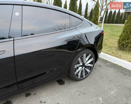 Черный Тесла Модель 3, объемом двигателя 0 л и пробегом 13 тыс. км за 31500 $, фото 7 на Automoto.ua