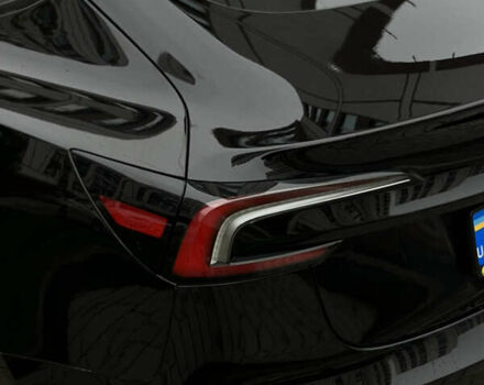 Чорний Тесла Модель 3, об'ємом двигуна 0 л та пробігом 18 тис. км за 28400 $, фото 11 на Automoto.ua