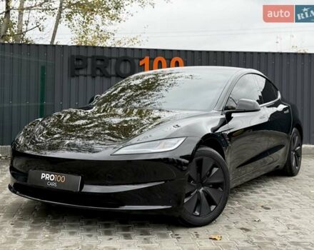 Тесла Модель 3 2024 в Киеве на Automoto.ua Черный Тесла Модель 3, объемом двигателя 0 л и пробегом 9 тыс. км за 25999 $, фото 3 на Automoto.ua