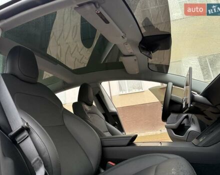 Черный Тесла Модель 3, объемом двигателя 0 л и пробегом 8 тыс. км за 32999 $, фото 3 на Automoto.ua