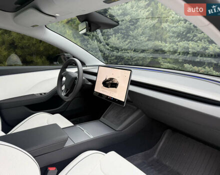 Чорний Тесла Модель 3, об'ємом двигуна 0 л та пробігом 7 тис. км за 45900 $, фото 31 на Automoto.ua