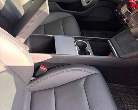 Черный Тесла Модель 3, объемом двигателя 0 л и пробегом 5 тыс. км за 32300 $, фото 18 на Automoto.ua