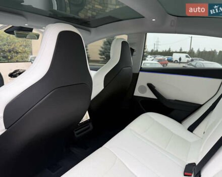 Чорний Тесла Модель 3, об'ємом двигуна 0 л та пробігом 7 тис. км за 45900 $, фото 39 на Automoto.ua