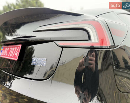 Чорний Тесла Модель 3, об'ємом двигуна 0 л та пробігом 7 тис. км за 45900 $, фото 29 на Automoto.ua