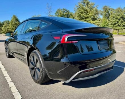 Чорний Тесла Модель 3, об'ємом двигуна 0 л та пробігом 6 тис. км за 15200 $, фото 6 на Automoto.ua