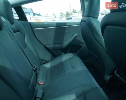 Черный Тесла Модель 3, объемом двигателя 0 л и пробегом 29 тыс. км за 27000 $, фото 9 на Automoto.ua